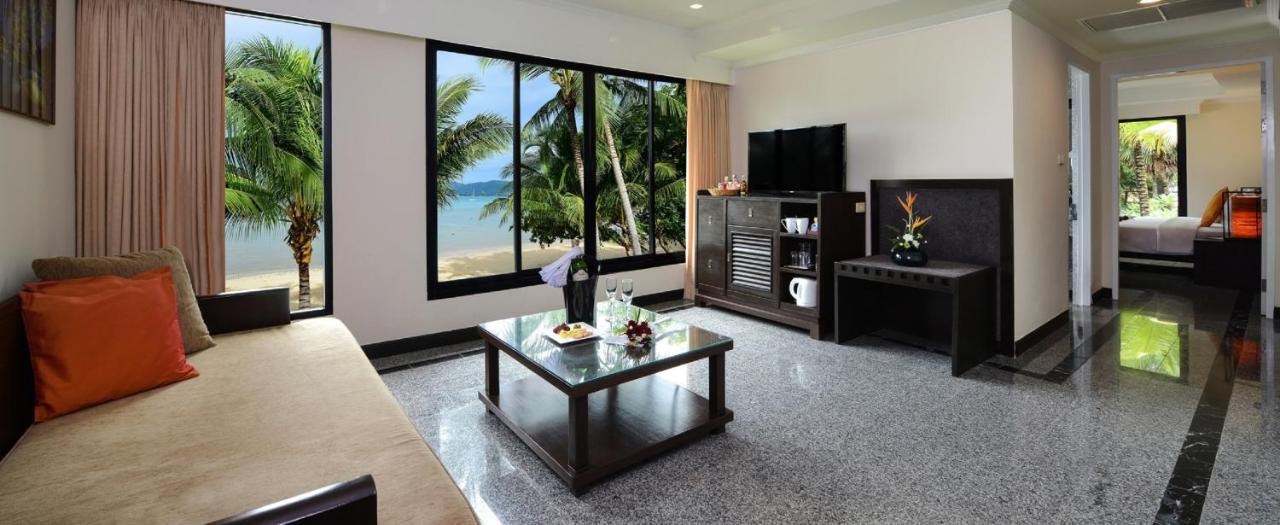 Panwa Boutique Beachfront Phuket Екстериор снимка